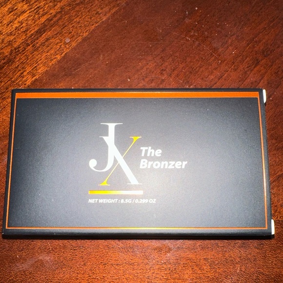 New JX (Just Ximena) The Bronzer - Luna Bright, 0.299 oz - Picture 1 of 3